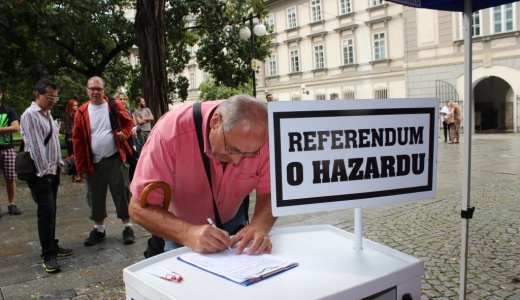 Antidivadlo pro referendum proti hazardu
Autor: Eva Šafránková Plzeň bez hazardu