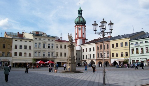 Frýdek-Místek
Autor: http://commons.wikimedia.org/wiki/File:Frydek-Mistek_Czech_Republic2.jpg Zapojení veřejnosti místo klientelismu