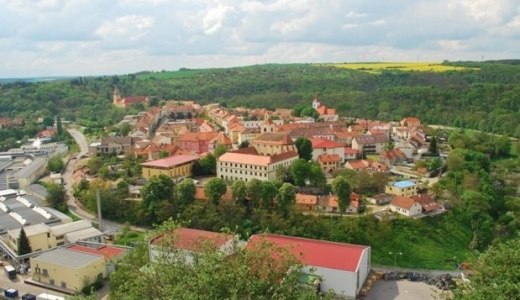 Moravský Krumlov Boj s nezaměstnaností